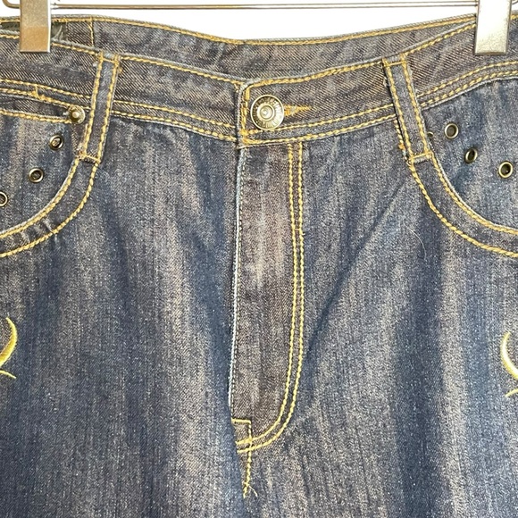 Vtg Y2K Delf Trading Imperious Mens Embroidered Blue Denim Skulls  W38 L32 - Picture 6 of 16